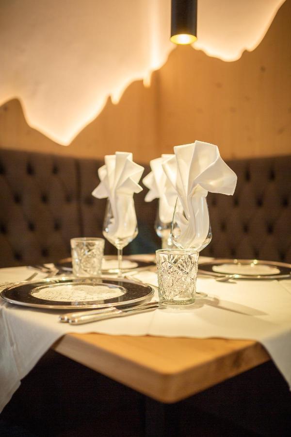Stefania Hotel