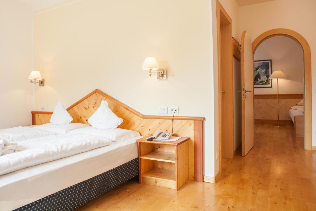 Stefania Hotel